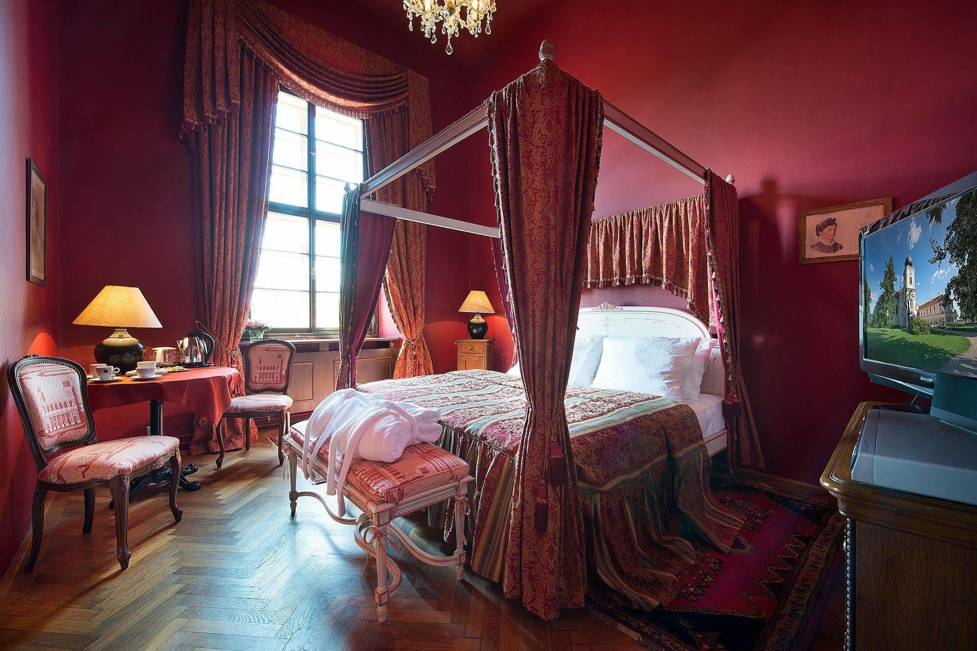 Chateau Loucen Garden Retreat Eksteriør billede