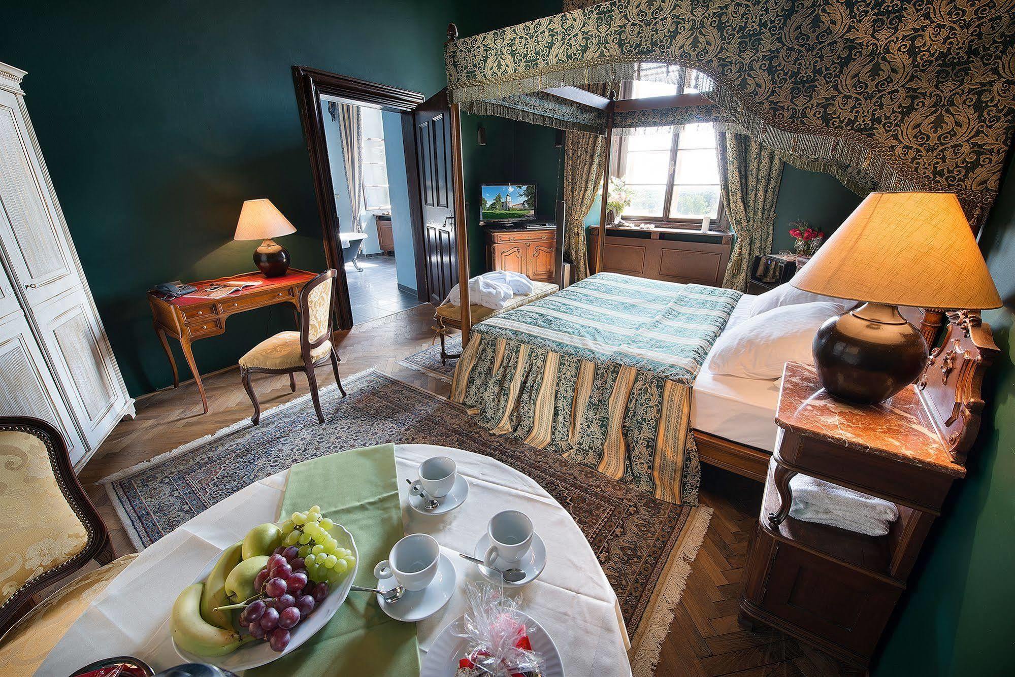 Chateau Loucen Garden Retreat Eksteriør billede